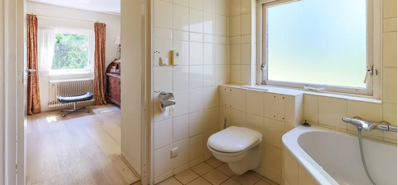 Before: The other side of the bathroom
