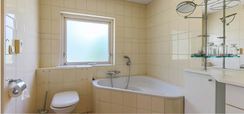 Before: Bathroom completely replanned